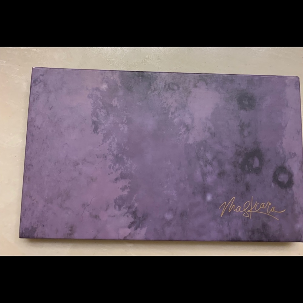 1 Maskcara Quad HAC compact 1 purple left